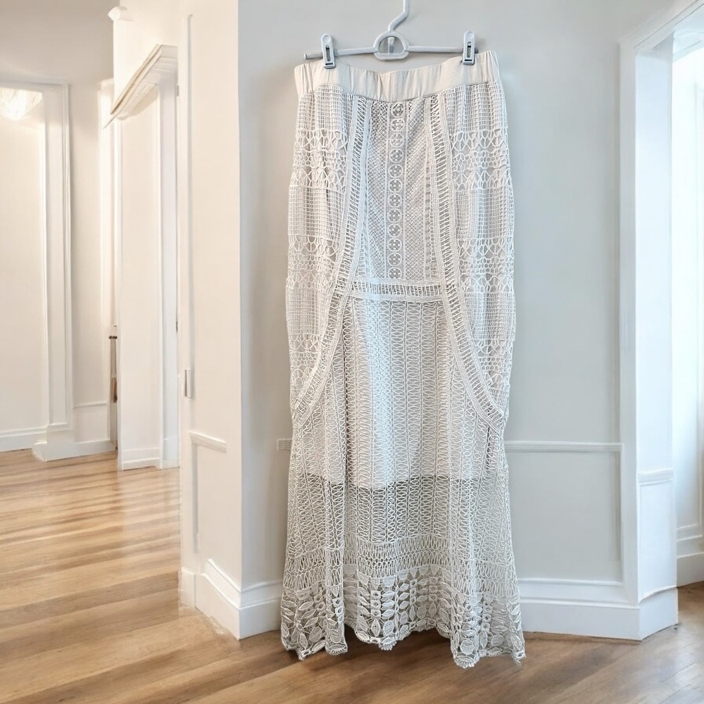 NEW-XCVI Bohemian Semi-Sheer White Open Crochet Maxi Skirt with Partial Liner-M - Picture 3 of 12